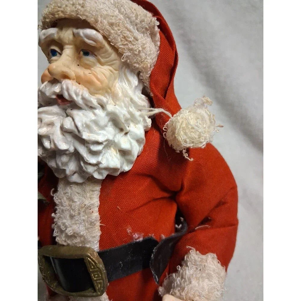 Vintage Santa Claus Figurine Holiday / Christmas Decor